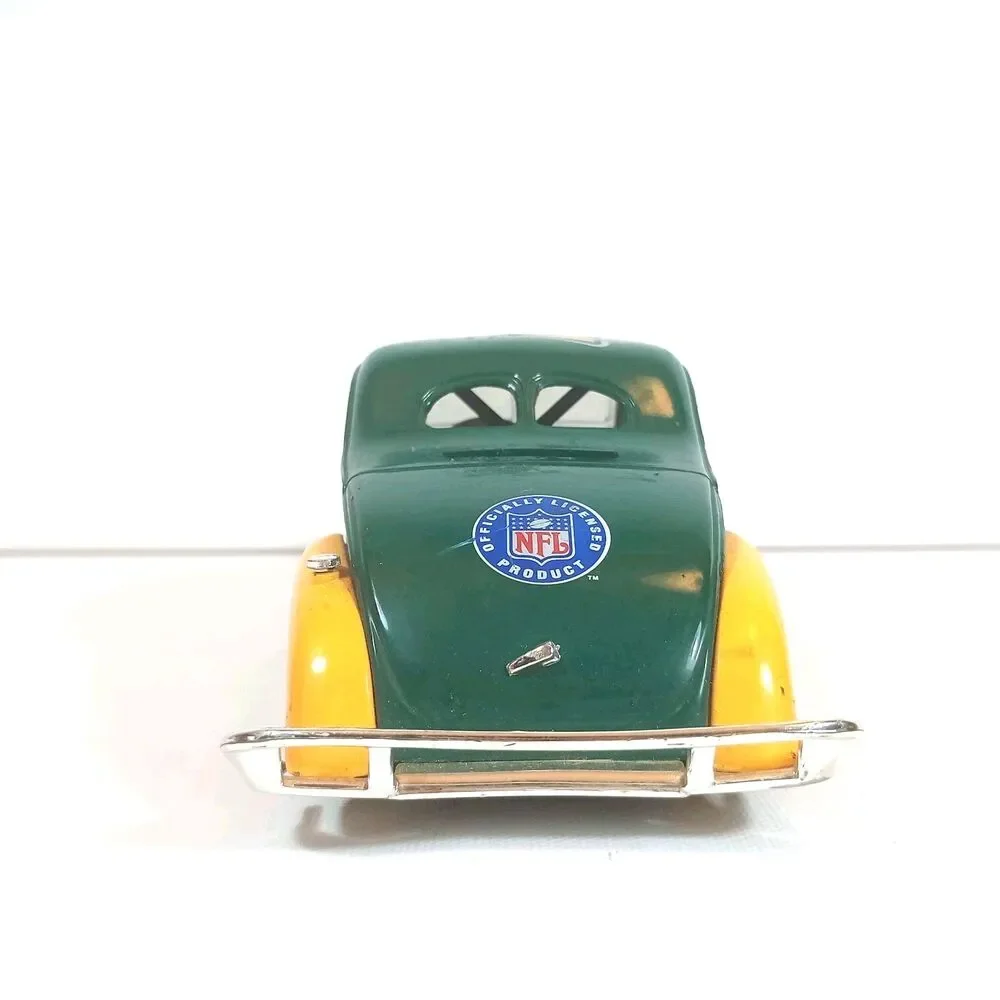 Vintage ERTL Green Bay Packers 1940 Diecast Car Coin Bank NFL Coupe Hot Rod
